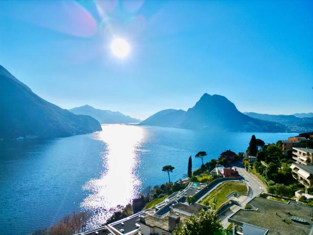 Ferienhaus Apartment mit atemberaubendem Blick auf den Luganersee