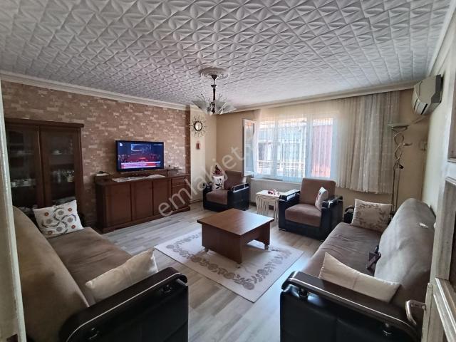 Feriköy, Yayla Mah. Kiralık 2+1 Daire 4.kat