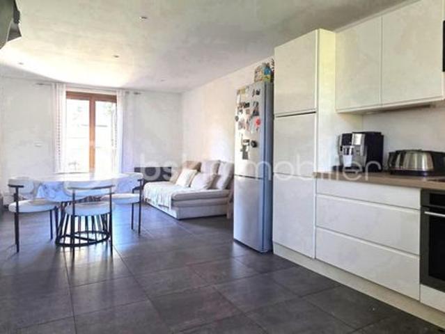 Ferme 4 pièces 63 m²