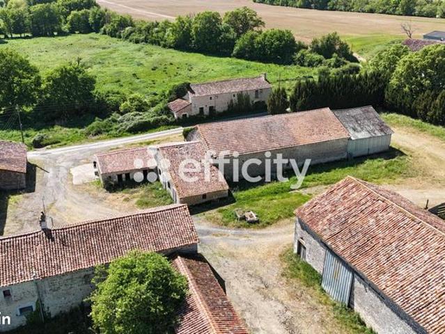 Ferme 4 pièces 1 700 m²