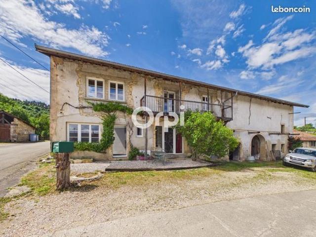 Ferme 4 pièces 206 m²