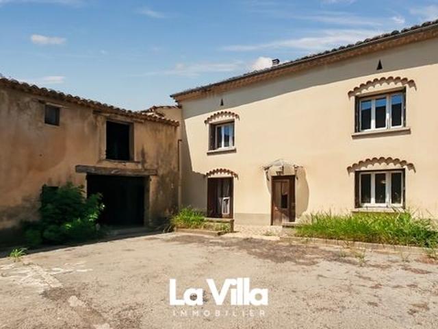 Ferme 4 pièces 230 m²
