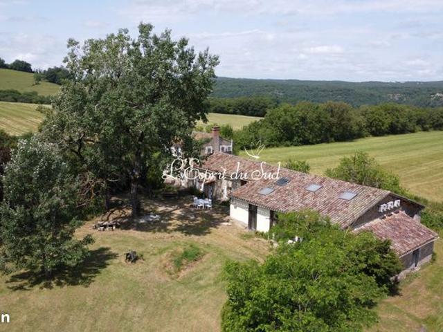 Ferme 4 pièces 280 m²