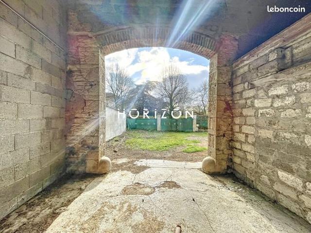 Ferme 4 pièces 345 m²