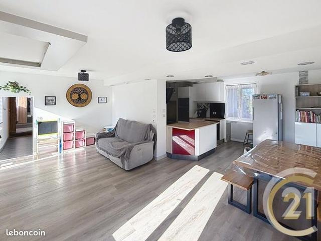 Ferme 5 pièces 120 m²