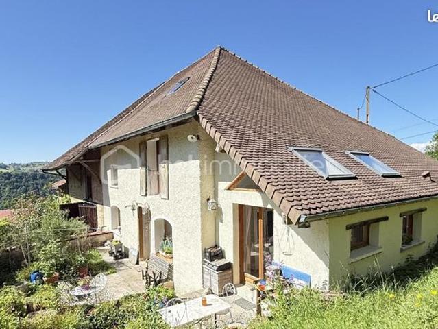 Ferme 5 pièces 140 m²