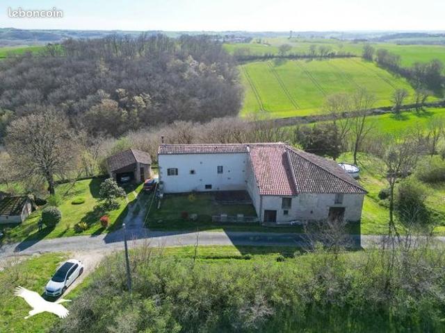 Ferme 5 pièces 140 m²
