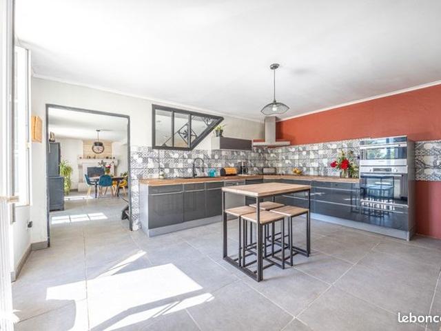 Ferme 5 pièces 146 m²