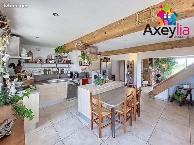 Ferme 5 pièces 144 m²