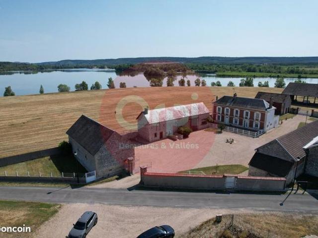 Ferme 5 pièces 160 m²
