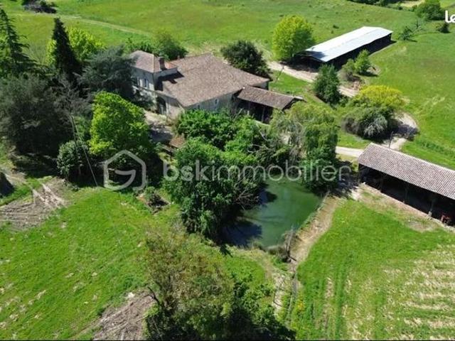 Ferme 5 pièces 160 m²