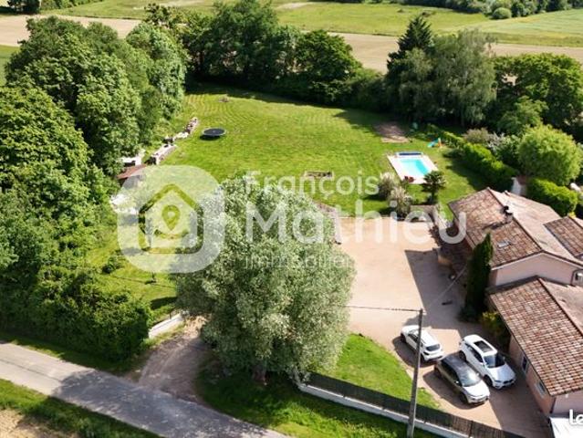 Ferme 5 pièces 170 m²