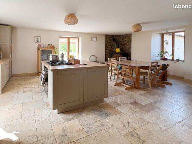 Ferme 5 pièces 186 m²
