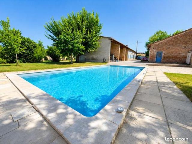 Ferme 5 pièces 195 m²