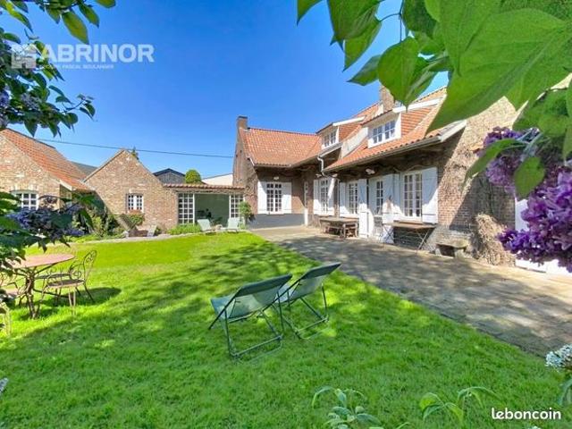 Ferme 5 pièces 197 m²