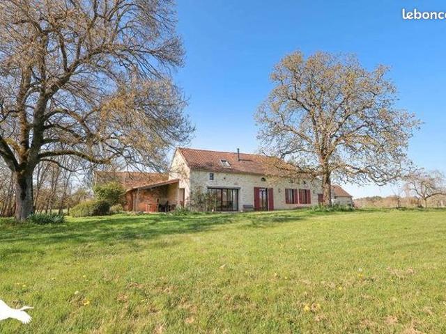 Ferme 5 pièces 200 m²