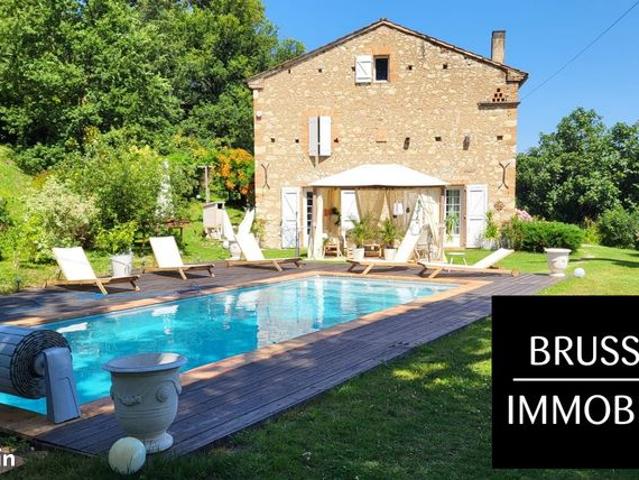 Ferme 5 pièces 220 m²