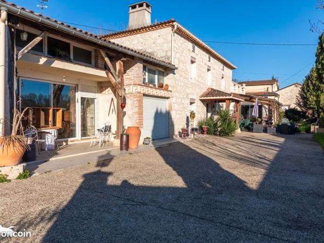 Ferme 5 pièces 268 m²