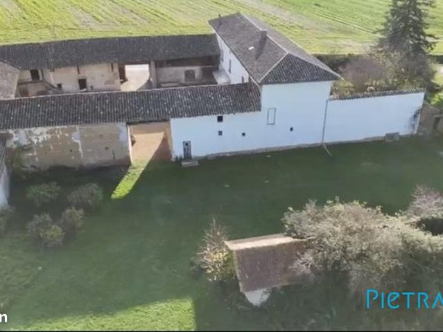 Ferme 5 pièces 272 m²