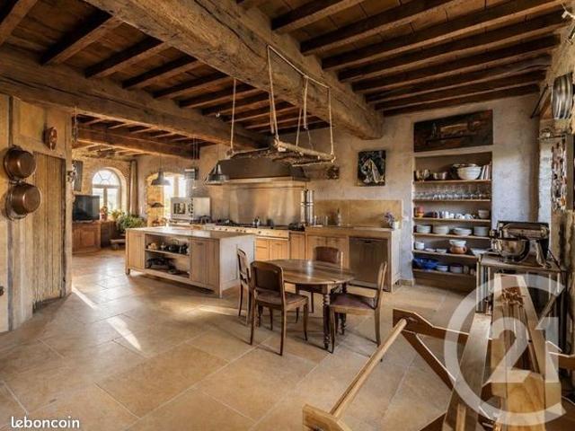 Ferme 5 pièces 285 m²