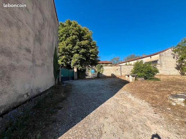 Ferme 5 pièces 300 m²