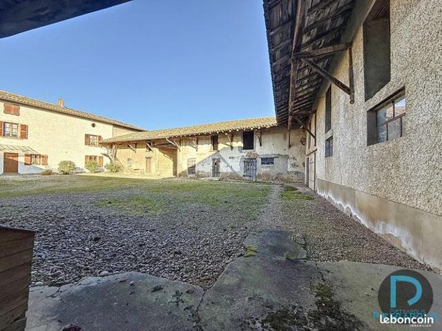 Ferme 5 pièces 365 m²