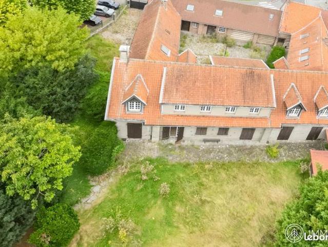 Ferme 600 m² Avelin