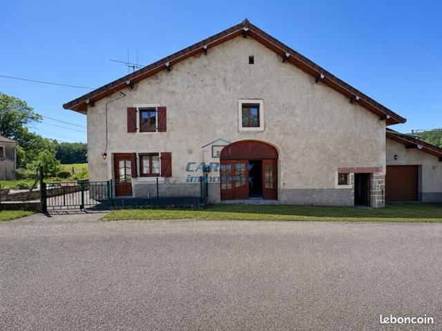 Ferme 6 pièces 101 m²