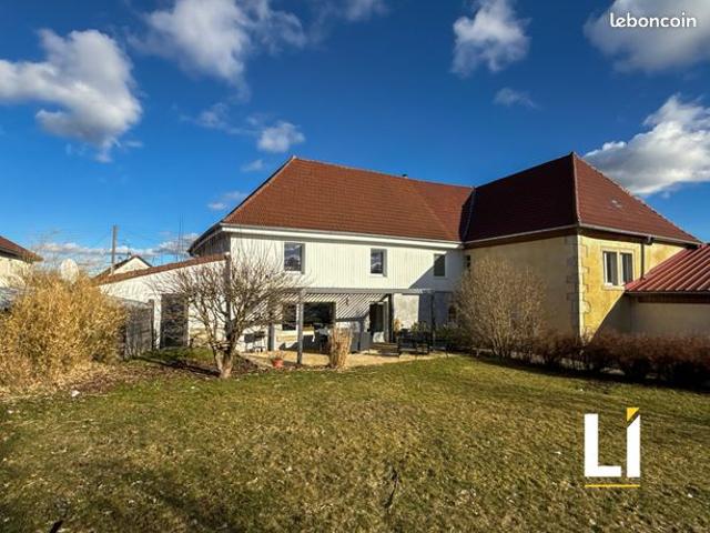 Ferme 6 pièces 153 m²