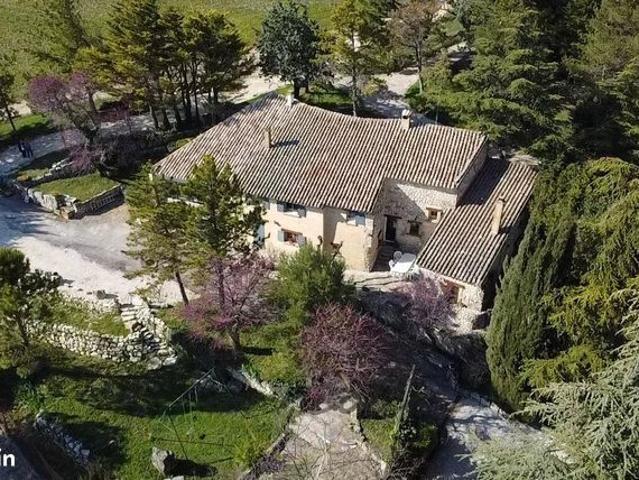Ferme 6 pièces 170 m²
