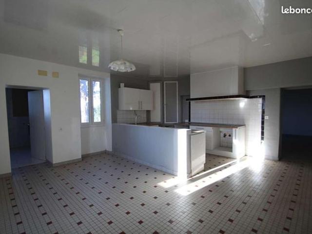 Ferme 6 pièces 174 m²