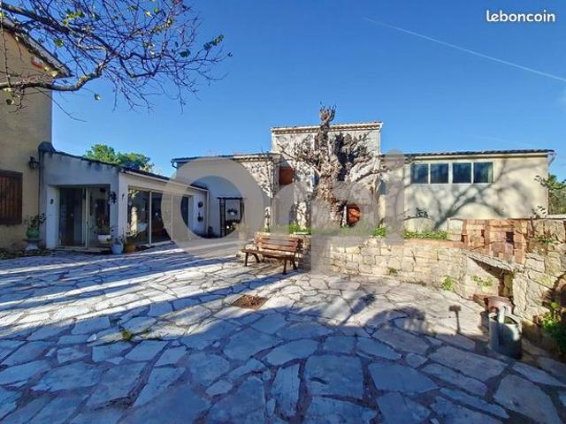 Ferme 6 pièces 177 m²
