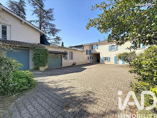 Ferme 6 pièces 196 m²