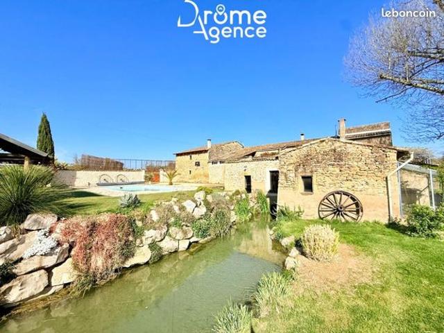 Ferme 6 pièces 199 m²