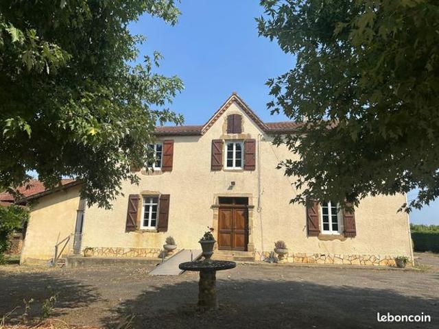 Ferme 6 pièces 227 m²