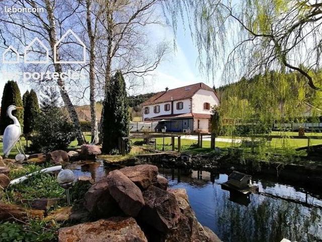 Ferme 6 pièces 240 m²