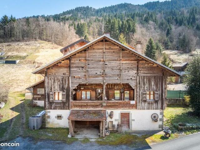 Ferme 6 pièces 246 m²