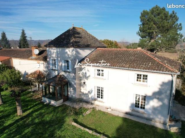 Ferme 6 pièces 275 m²