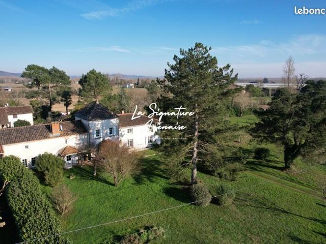 Ferme 6 pièces 275 m²