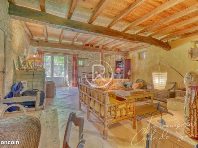 Ferme 6 pièces 279 m²