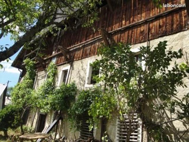 Ferme 6 pièces 320 m²