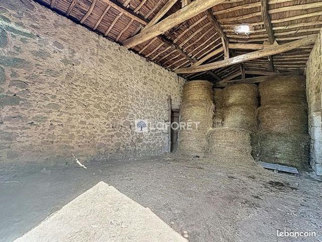 Ferme 6 pièces 320 m²