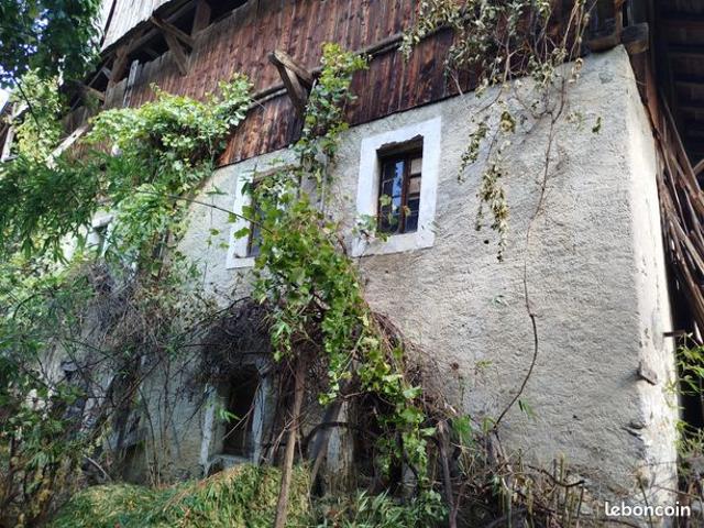 Ferme 6 pièces 320 m²