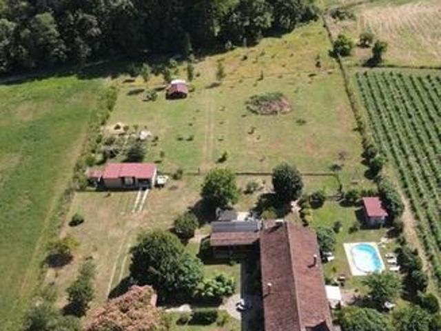 Ferme 6 pièces 349 m²