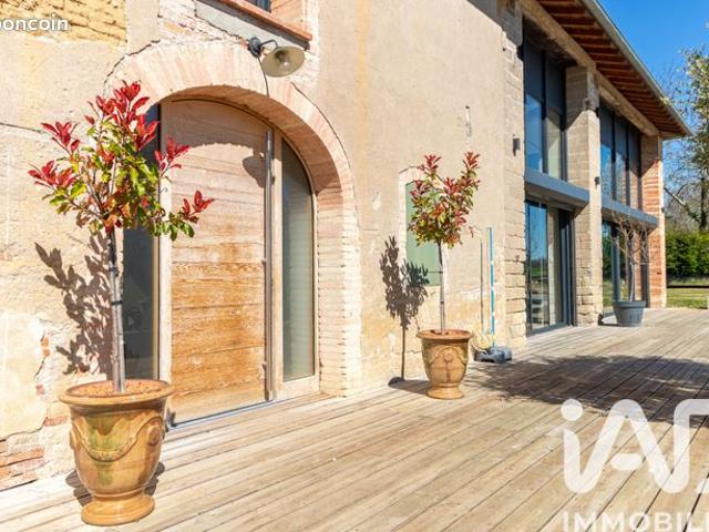 Ferme 7 pièces 415 m²