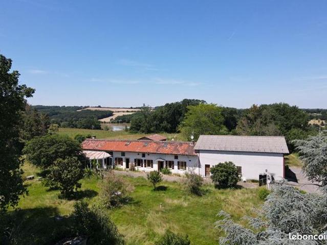Ferme 7 pièces 586 m²