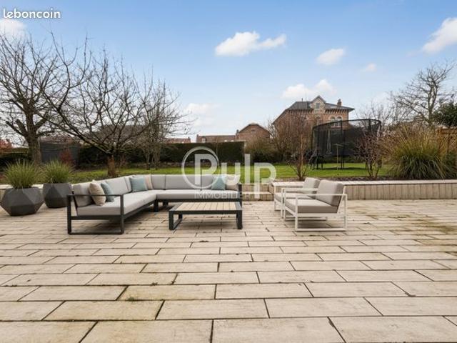 Ferme 7 pièces 160 m²