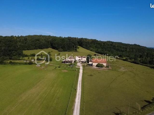 Ferme 7 pièces 180 m²