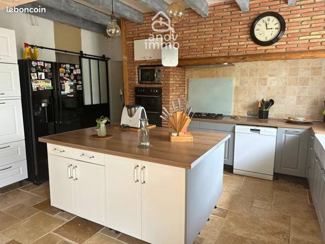 Ferme 7 pièces 181 m²