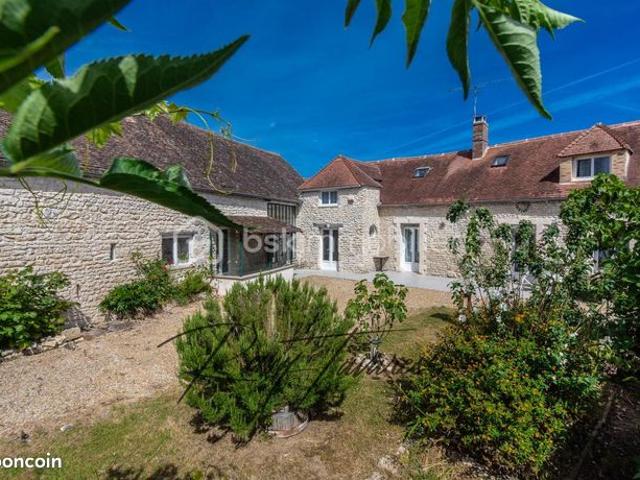 Ferme 7 pièces 200 m²